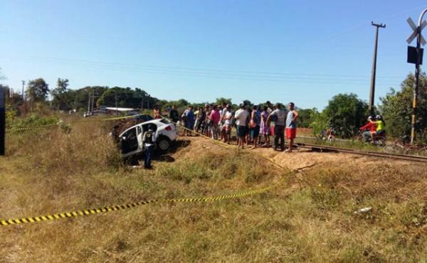 Suspeito dispara 20 tiros em carro e fere gravemente três pessoas no Dirceu.(Imagem:Cidadeverde.com)