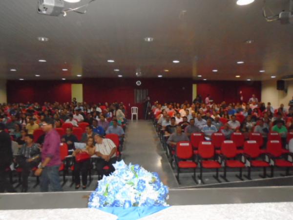 TCE-PI reúne gestores e controladores sociais em seminário em Floriano.(Imagem:FlorianoNews)