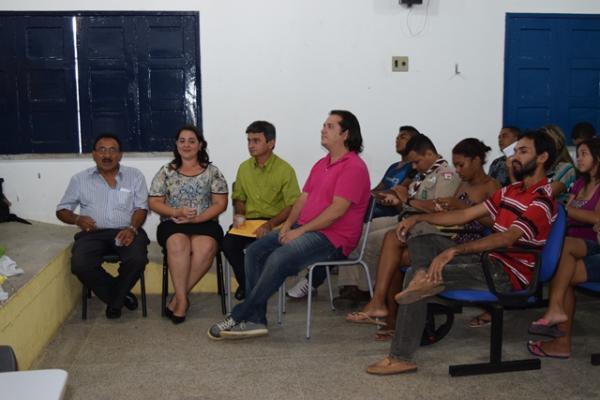 Trinta candidatos são selecionados para os testes finais da Brigada de Incêndio.(Imagem:Waldemir Miranda)