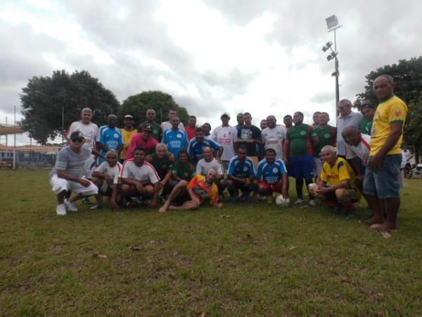 Partida dos Quarentões homenageou o desportista Pitica.(Imagem:FlorianoNews)