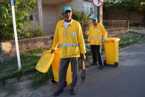 Garis ganham uniformes adequados para o trabalho.(Imagem:Secom)