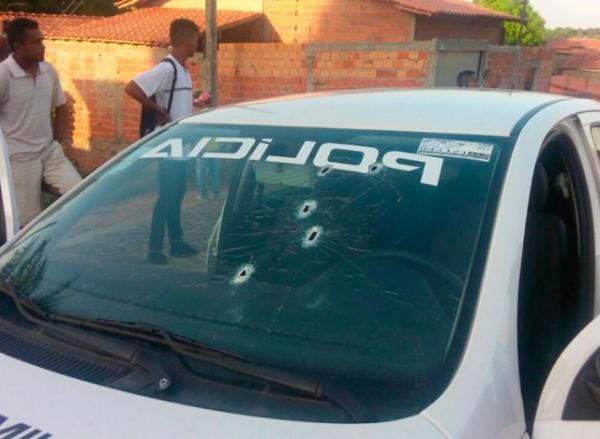 Viatura de batalhão recém-inaugurado é atingida com tiros.(Imagem:Cidadeverde.com)