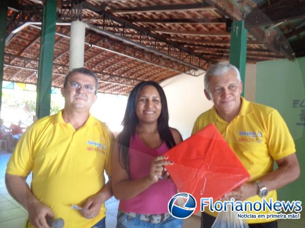 Docentes da rede privada comemoraram o Dia do Professor em manhã de lazer.(Imagem:FlorianoNews)