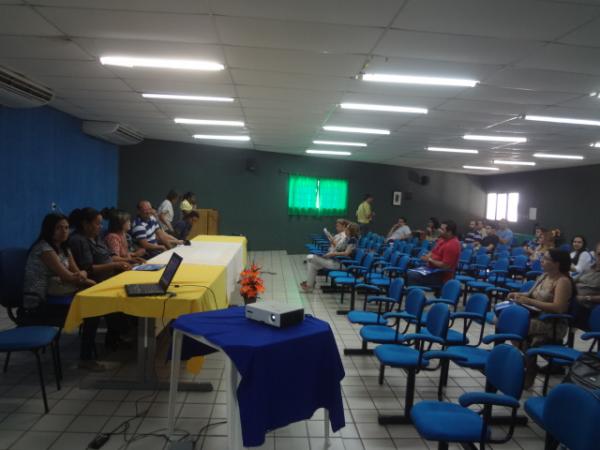 UESPI realiza I Seminário sobre Docência do Ensino Superior em Floriano.(Imagem:FlorianoNews)