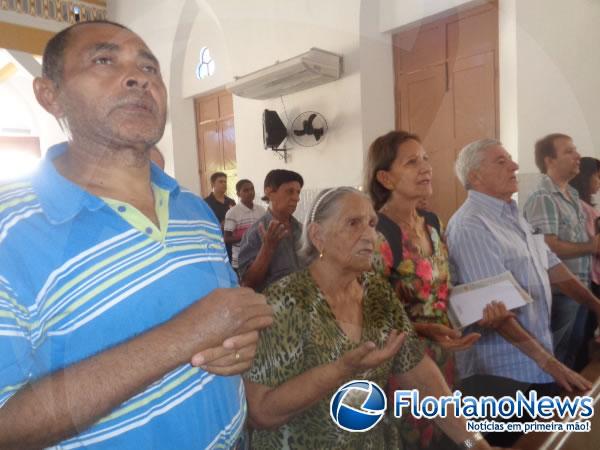 Rádio Difusora de Floriano celebrou aniversário de 57 anos com missa em Ação de Graças.(Imagem:FlorianoNews)