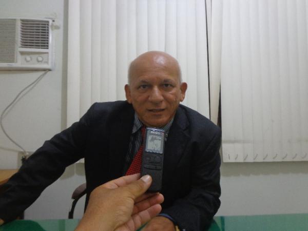 José Osvaldo de Sousa, Juiz do Juizado Especial Cível e Criminal de Floriano.(Imagem:FlorianoNews)