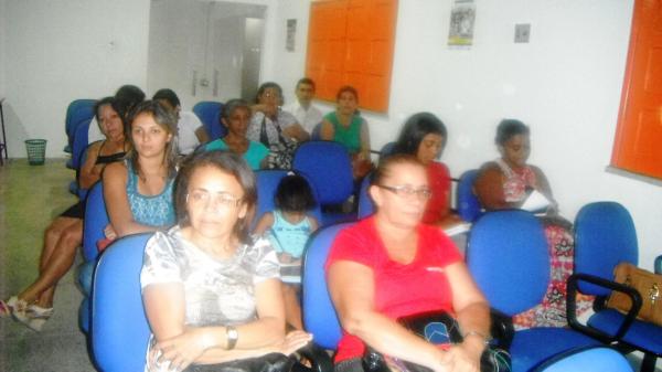 Seminário orienta profissionais sobre cuidados com a voz.(Imagem:FlorianoNews)