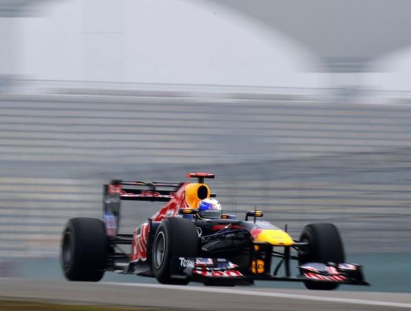 Sebastian Vettel foi o melhor nos dois treinos livres de sexta-feira para o GP da China(Imagem:Getty Images)
