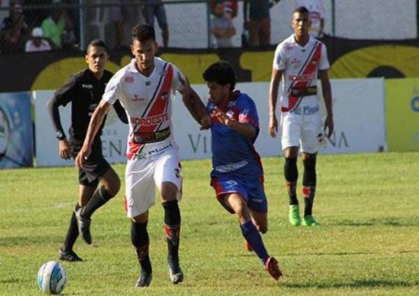 River e Piauí empataram por 2 x 2 no Lindolfo Monteiro.(Imagem:Eduardo Frota)