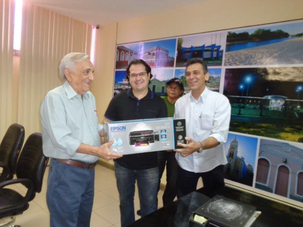 Idílio Macedo, Marcos Veras e Prefeito Gilberto Júnior.(Imagem:FlorianoNews)