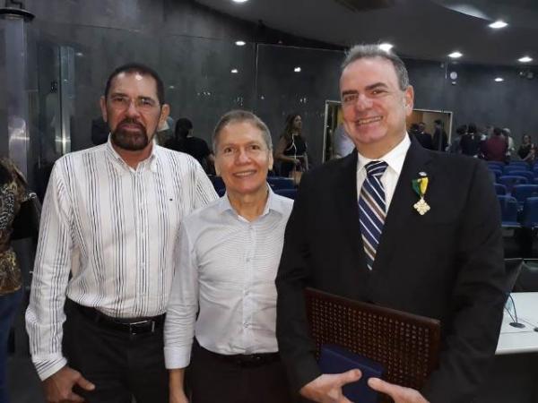 Florianense Philippe Salha é homenageado pela Câmara de Teresina(Imagem:Oscar Procópio)