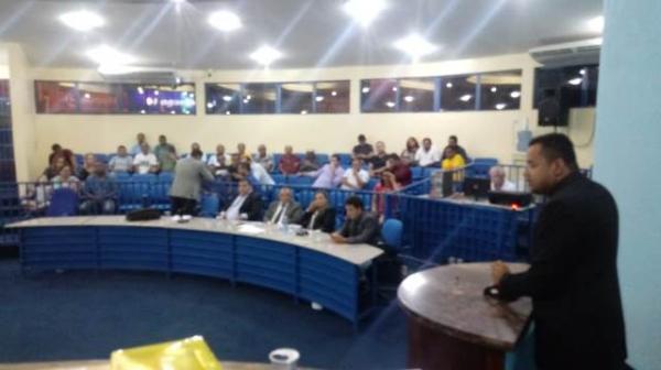 Câmara realiza três sessões para votação de projetos em Floriano. (Imagem:FlorianoNews)