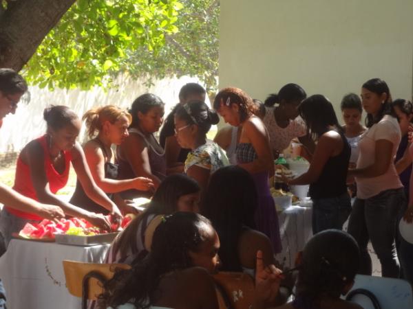 Escola Municipal realizou comemoração para as mães.(Imagem:FlorianoNews)