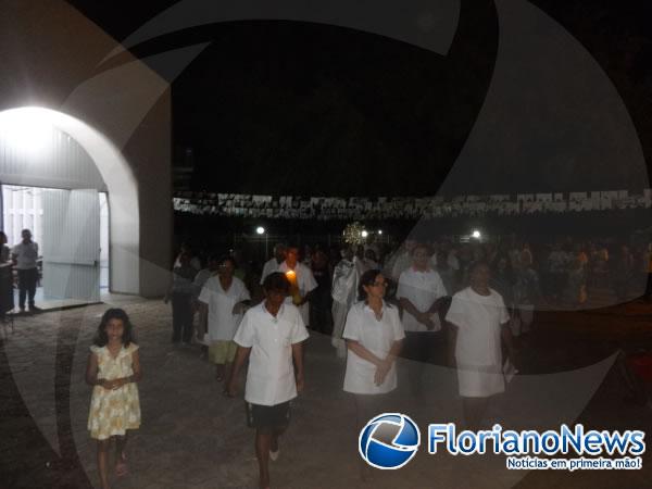 Missa marca encerramento do 13º Cerco de Jericó na Paróquia Nossa Senhora das Graças.(Imagem:FlorianoNews)