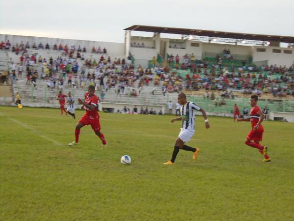 Cori-Sabbá é goleado pelo River por 6 a 0 em Floriano.(Imagem:FlorianoNews)