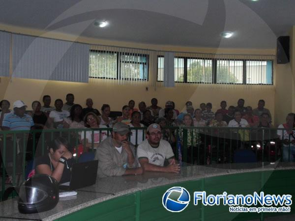 Agentes de Saúde e Endemias participaram de Assembleia em Floriano.(Imagem:FlorianoNews)