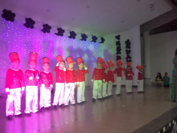 Escola Pequeno Príncipe realiza festa de encerramento de ano letivo da Educação Infantil.(Imagem:FlorianoNews)