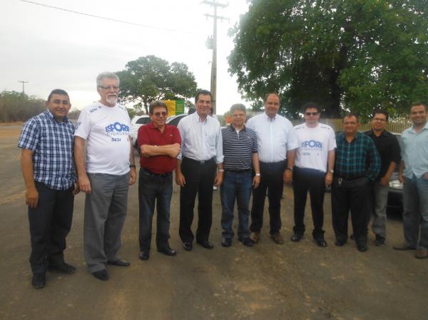 Avelino Neiva e Gustavo Neiva falam de obras que vem sendo desenvolvidas em Floriano.(Imagem:FlorianoNews)