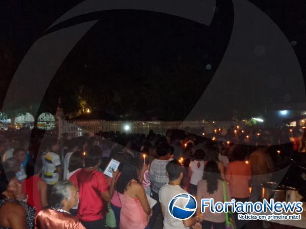 Procissão e missa encerraram os festejos de Nossa Senhora das Graças em Floriano.(Imagem:FlorianoNews)