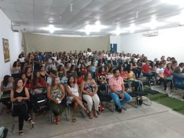 CEEP de Floriano realiza VII Simpósio em Saúde.(Imagem:FlorianoNews)