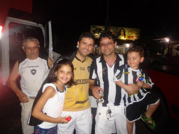 Torcedores florianenses do Botafogo comemoraram título de Campeão Carioca.(Imagem:FlorianoNews)