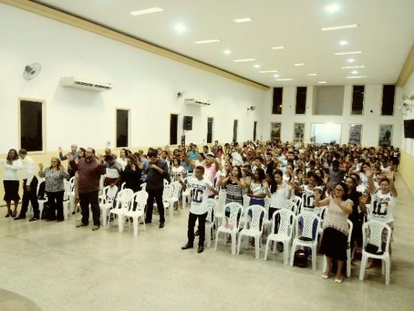 Igreja Quadrangular celebra 10 anos de vitória em Floriano.(Imagem:FlorianoNews)