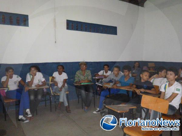 Escolas municipais de Floriano iniciam ano letivo.(Imagem:FlorianoNews)