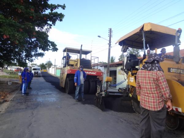 Rua Fernando Marques recebe pavimentação asfáltica(Imagem:FlorianoNews)