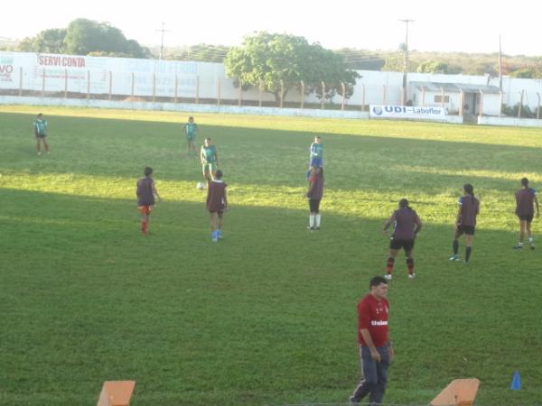 Seleção Feminina de Floriano estreará na 4ª edição do Campeonato Piauiense.(Imagem:FlorianoNews)