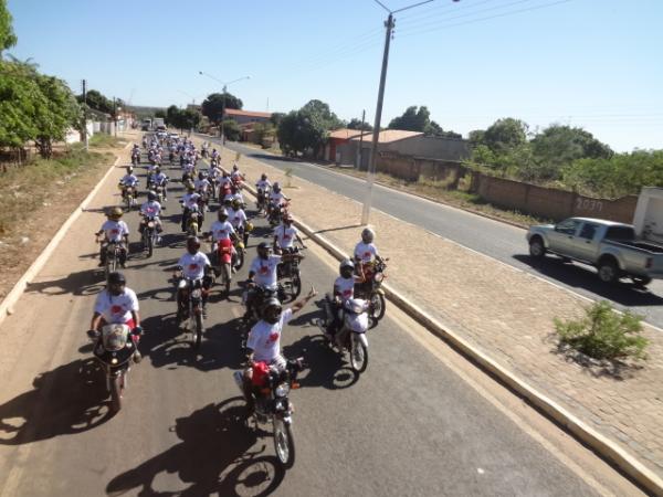 Cajueiro Motos comemorou o Dia do Motociclista.(Imagem:FlorianoNews)