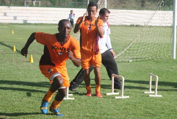 Amarildo e Thiago Dias foram dois dos atletas que permaneceram para a temporada 2016.(Imagem:Ramiro Pena)