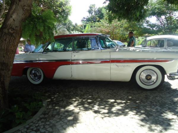 Besoto, automóvel americano do ano 1956.(Imagem:FlorianoNews)