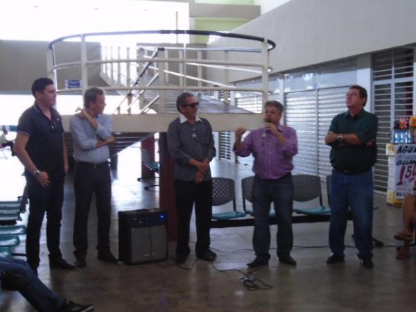 Deputados Gustavo Neiva e Rubens Martins vistoriam Terminal Rodoviário de Floriano.(Imagem:FlorianoNews)