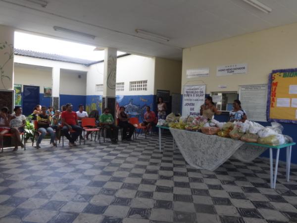 Osvaldo da Costa e Silva realizou Ação Solidária com distribuição de cestas básicas.(Imagem:FlorianoNews)