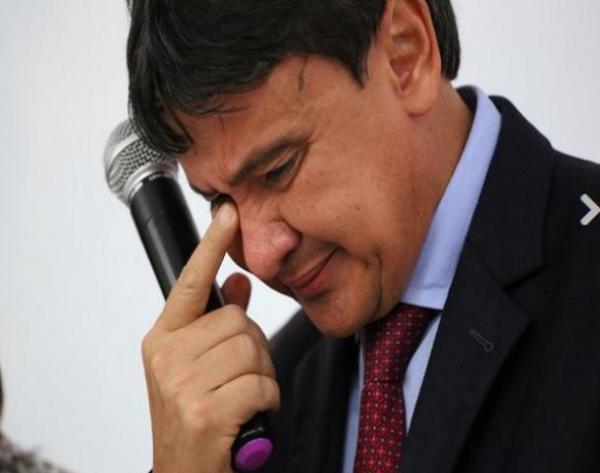 Wellington Dias chora a morte do pai.(Imagem:Thiago Amaral)