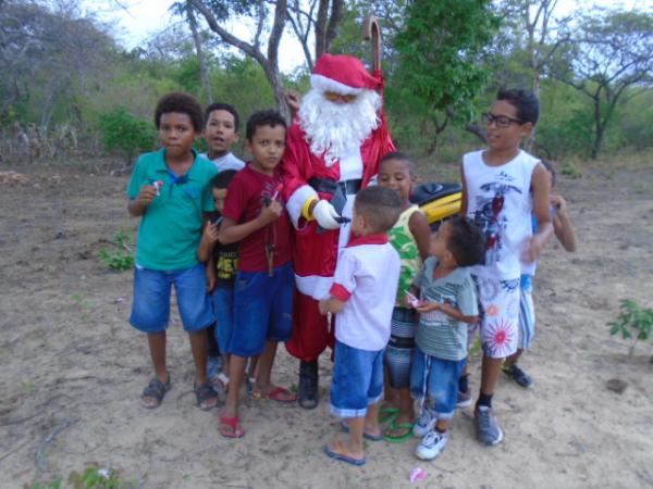 Localidade Pau de Leite celebra Santa Luzia.(Imagem:FlorianoNews)