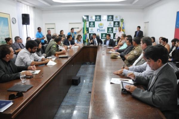 Gestores participam de reunão preparatória para o Festival da Uva em São João do Piauí.(Imagem:Jorge Henrique Bastos)