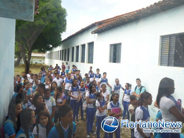 Alunos da rede estadual voltam às aulas em Floriano.(Imagem:FlorianoNews)