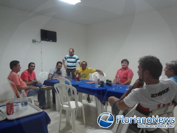 Reunião Bloco Furacão(Imagem:FlorianoNews)