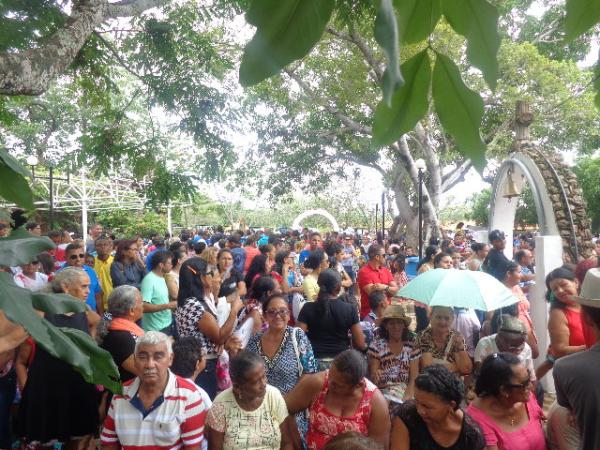 Caravana de Floriano participa de romaria à Gruta da Betânia, em Monsenhor Gil.(Imagem:FlorianoNews)