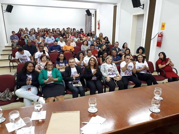 Lançamento da segunda Coletânea Piauí em Letras em Teresina.(Imagem:Temístocles Filho/jc24horas)