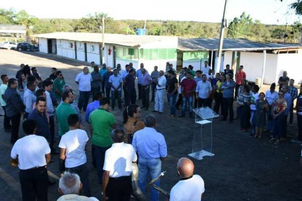 Obra de esgotamento sanitário será retomada em Floriano.(Imagem:SECOM)