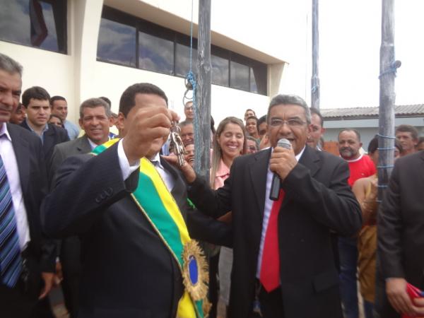 Gleydson Resende tomou posse como prefeito de Barão de Grajaú e empossou secretariado.(Imagem:FlorianoNews)