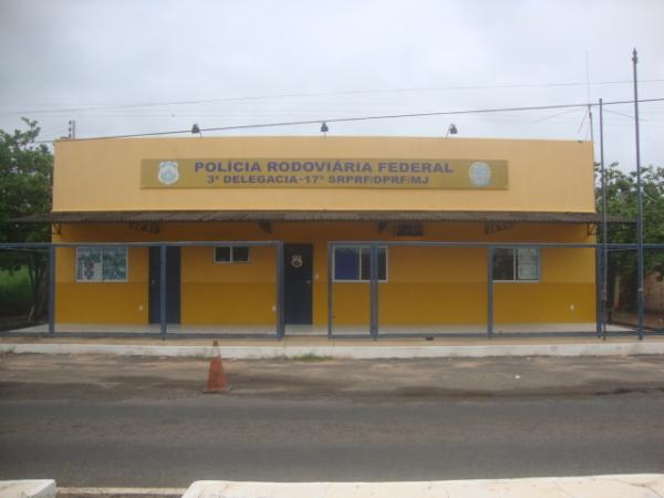 Floriano: PRF(Imagem:Redaçao)