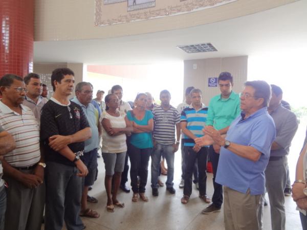 Reunião debate higiene de lanchonetes do Terminal Rodoviário de Floriano.(Imagem:FlorianoNews)