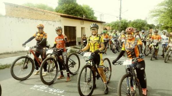  Ciclistas participam do campeonato Floriano Ride 2018. (Imagem:FlorianoNews)