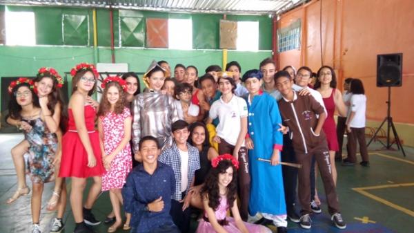 Show de Talentos marca o Dia do Estudante na Escola Pequeno Príncipe.(Imagem:EPP)