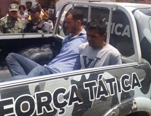 Força Tática prende suspeitos de assalto em Floriano e recupera objetos roubados(Imagem:Força Tática)
