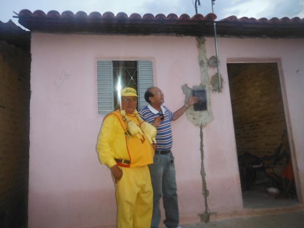 Sonho da energia elétrica é realizado no bairro Canoas em Floriano.(Imagem:FlorianoNews)