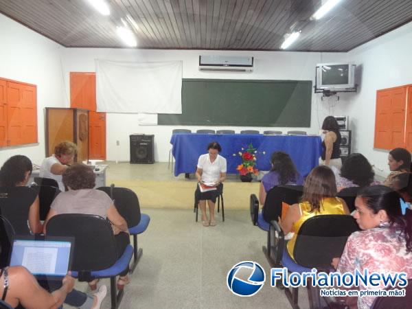 SEMED promove encontro em Atendimento Educacional Especializado.(Imagem:FlorianoNews)